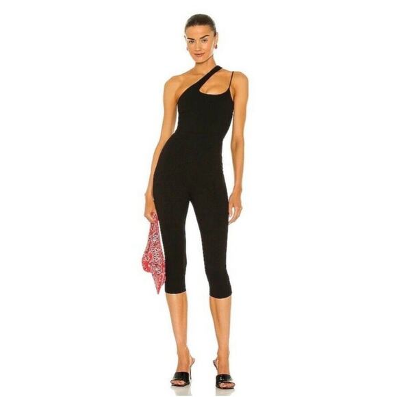 h:ours Revolve Sophie Black Crop Catsuit Jumpsuit Ribbed Stretch NWT $178‎ Sz S - Picture 1 of 7